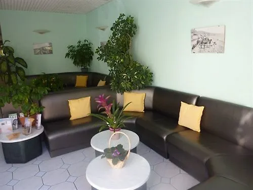 Hotel Gabriel Menton 3*,