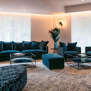Apartahotel Hoteliere Chambord Au Coeur De - Entierement Renovee